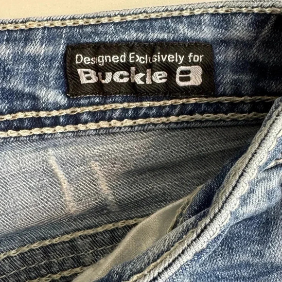 Salvage Distressed Bootcut Embroidered 5 Pocket Men Jeans Size 30x30 - Picture 8 of 13